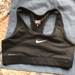 Black Nike pro dri-fit fitness bra - Medium